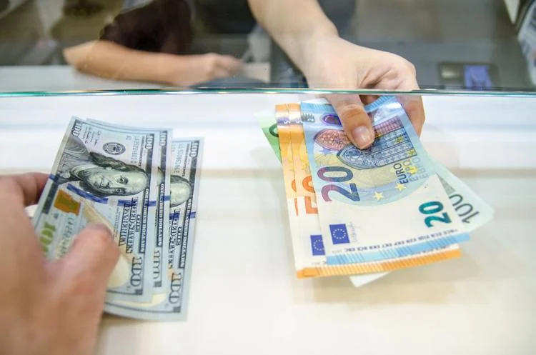 Money exchange Málaga