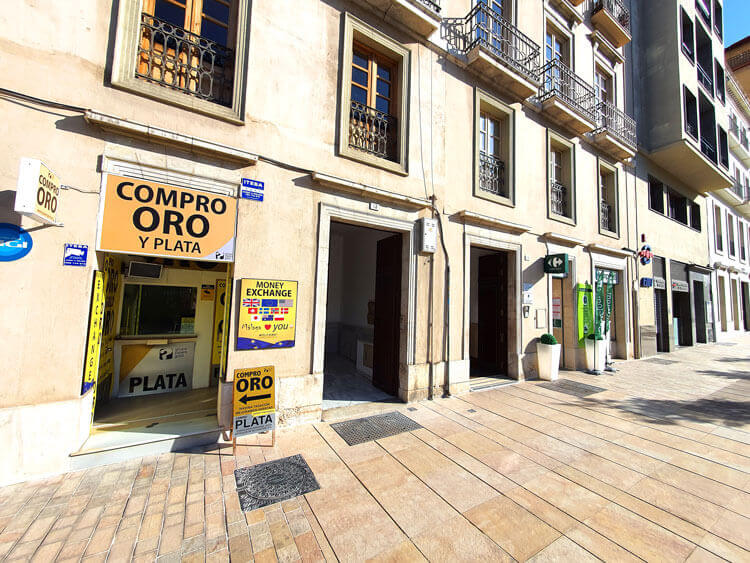 Cambio de divisas en Málaga